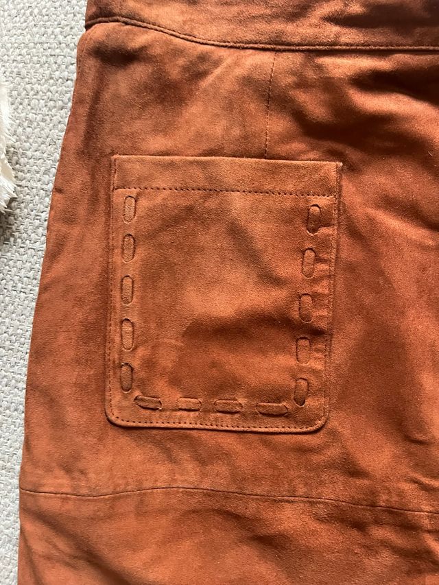 Nova saia em camurça