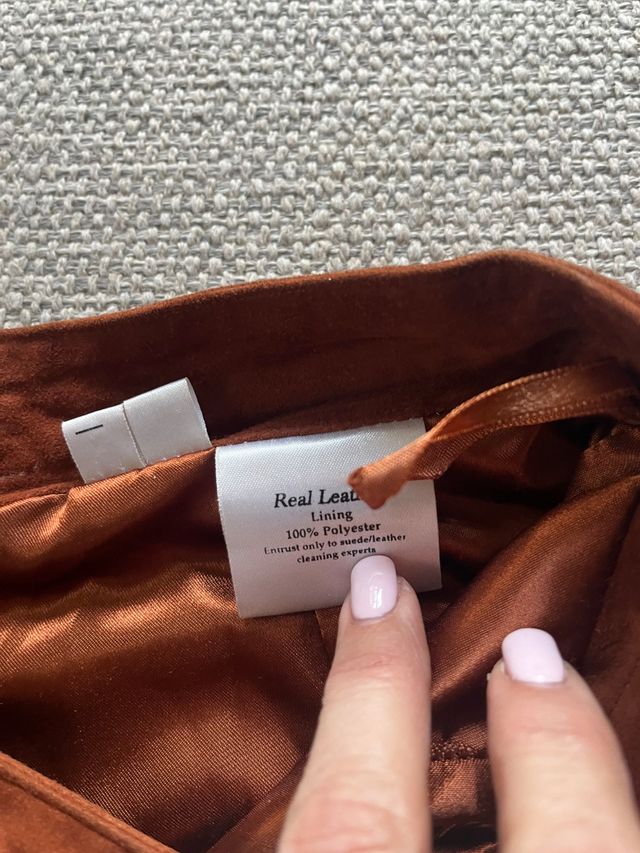 Nova saia em camurça