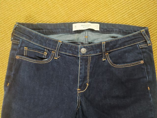 Vaqueros Abercrombie talla L