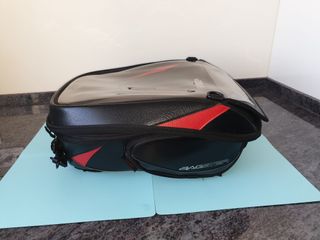 Cubredeposito Bagster HondaCBR600rr y bolsas depos
