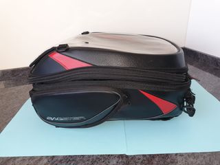 Cubredeposito Bagster HondaCBR600rr y bolsas depos