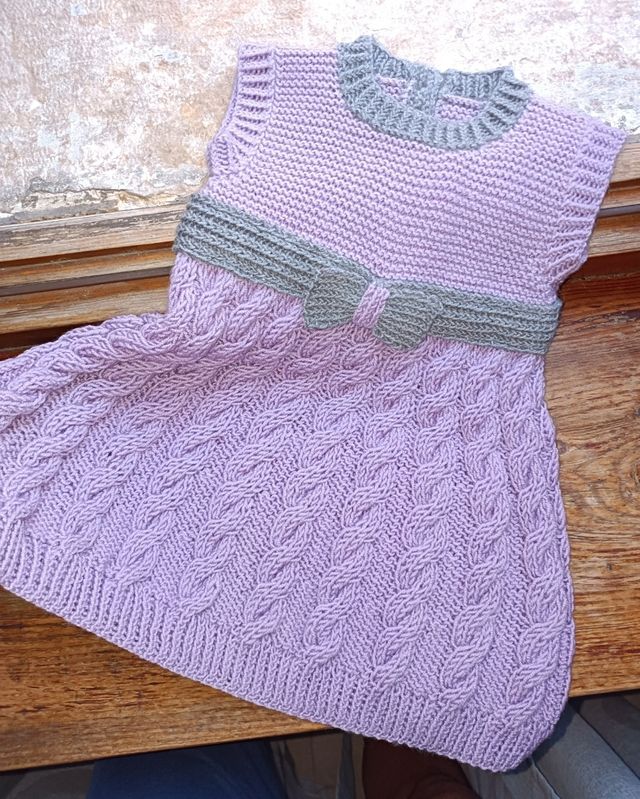 Vestitino e babbucce neonata