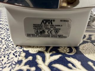 Ferro da stiro a vapore