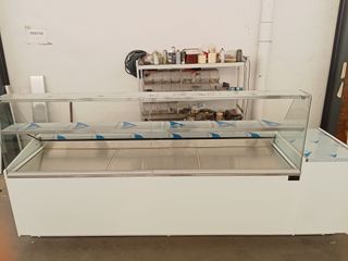 VITRINA PASTELERA FABRICAMOS A CUALQUIER MEDIDA