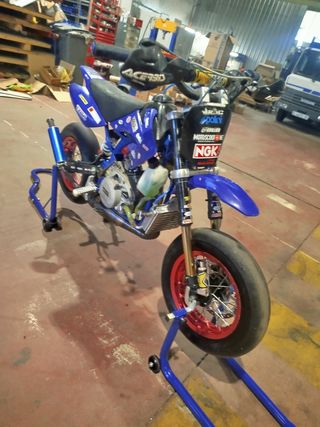 AM6 Pitbike supermotard y croos competi