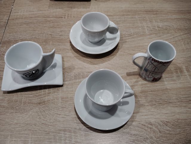 Conjunto de chávenas de café