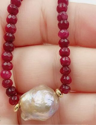 Collar piedra granate y perlas Australiana. Nuevo