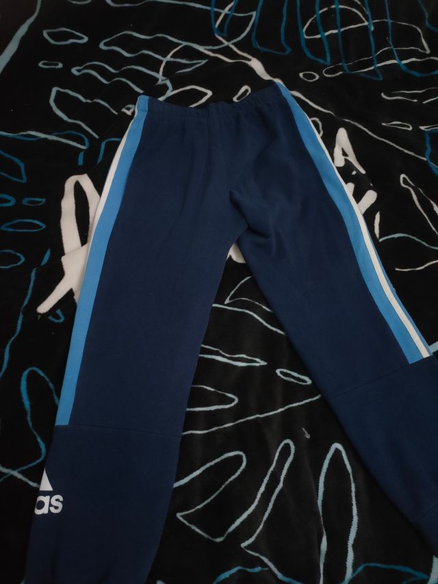 Pantalón Adidas