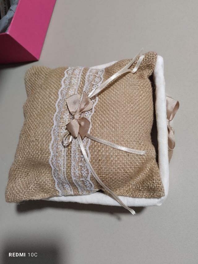 Cojín anillos y bandeja arras boda.