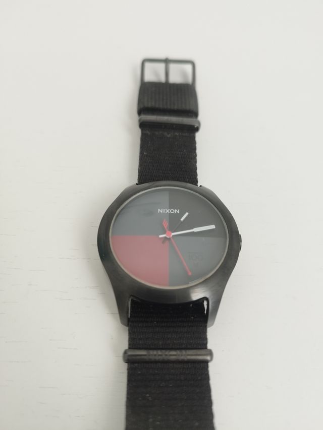 Reloj de pulsera, Marca Nixon, Negro