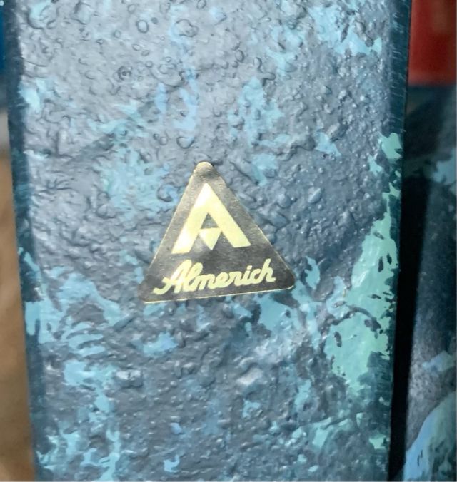 Mueble consola recibidor. Con 2 repisas cristal