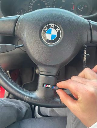 Insignia BMW M para Volante y Llantas 19mm x 11mm