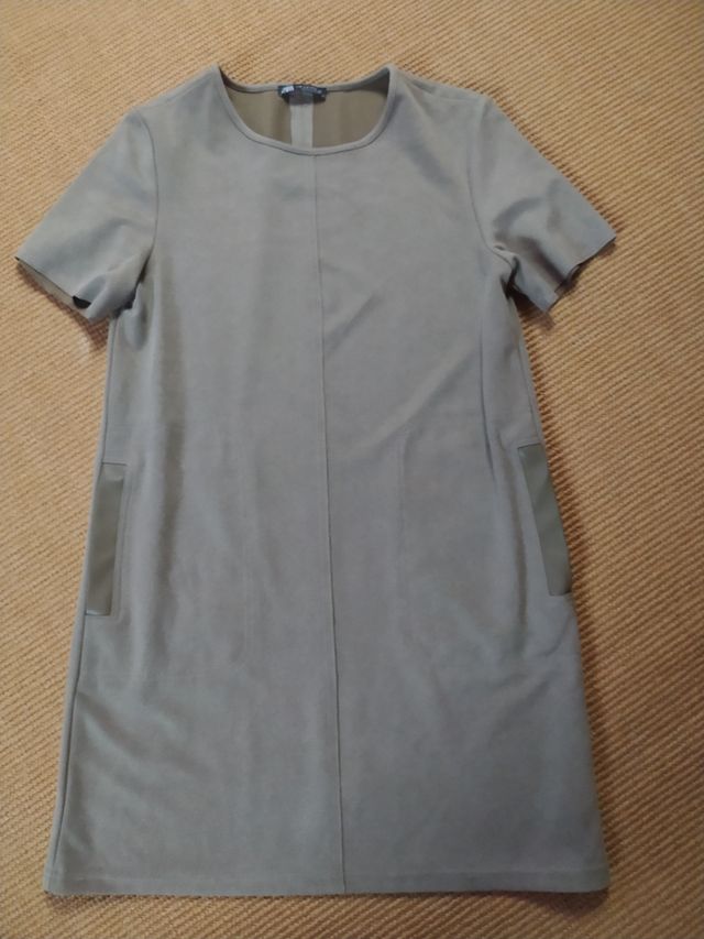 Vestido corto Zara talla S