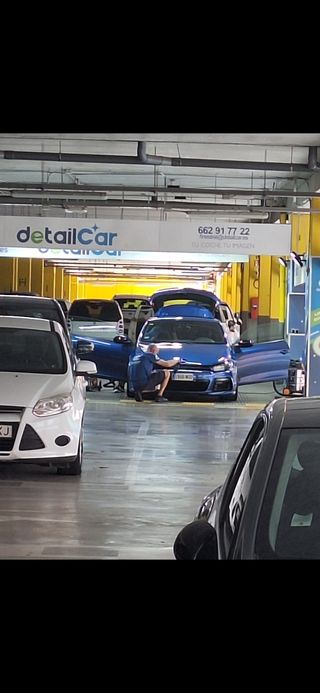 Volkswagen Scirocco R 2011