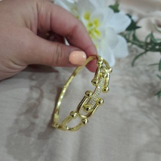 Elegante pulsera en acero inoxidable nuevo