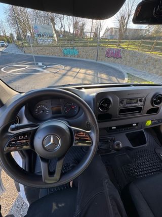 Mercedes-Benz Sprinter 2021