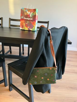 Bolso de piel DESIGUAL sin estrenar