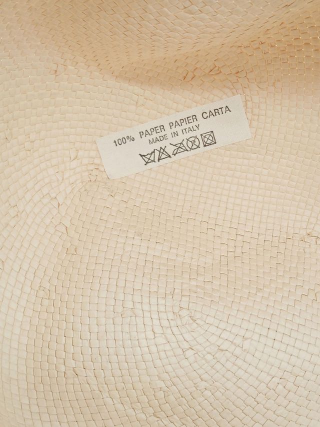 Cappello bianco in fibra di carta