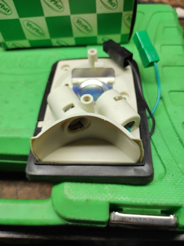 Portalámparas luz de matricula Renault6 renault12