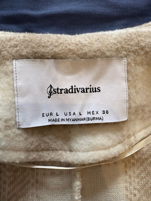 Abrigo Stradivarius
