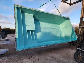 Piscina 670x300 con playa