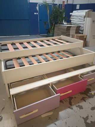 Cama junvenil doble con cajones