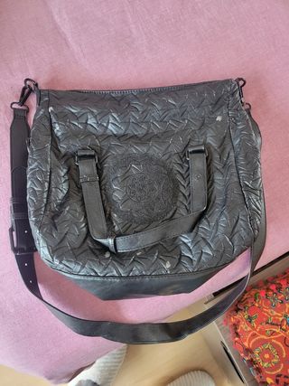 Bolso negro Desigual