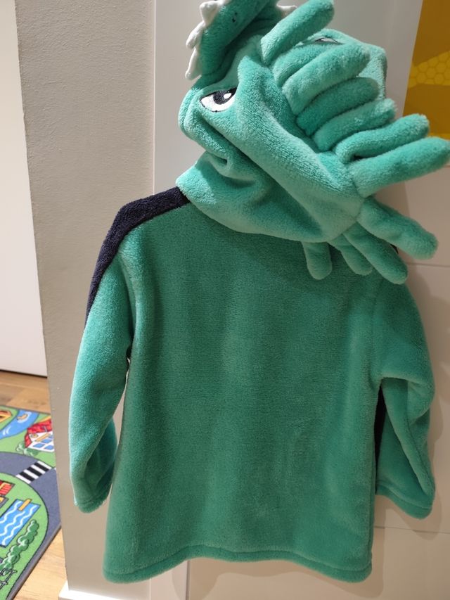 Lote de 4 pijamas talla 4