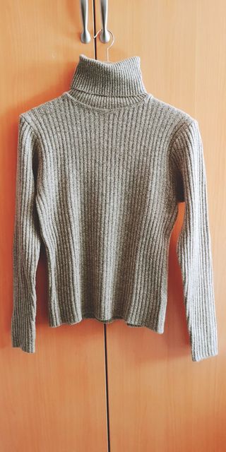 Jersey de cuello alto de mujer