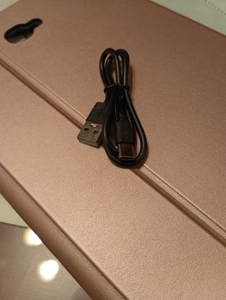 Teclado y funda para tablet 10.1 pulgada