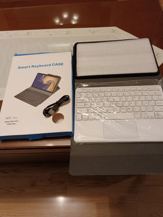 Teclado y funda para tablet 10.1 pulgada