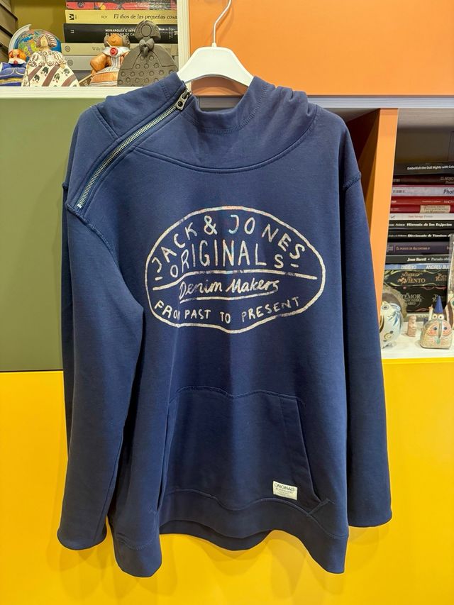 Sudadera con cremallera de cuello y capucha