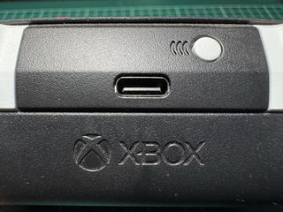Mando Xbox series Spiderman