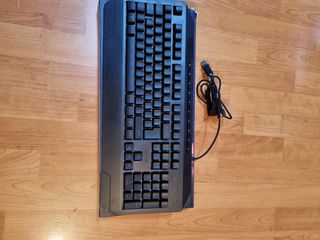 Teclado Gaming Trust GXT 836
