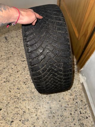 2 ruedas Falken EUROWINTER HS02 215/40 R17 87V XL
