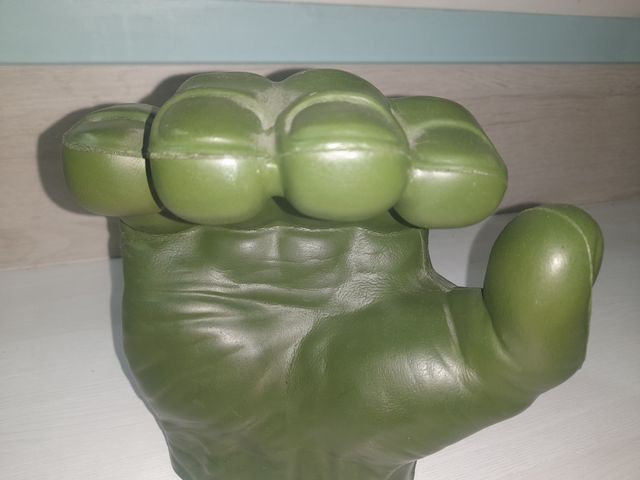 Puños Hulk