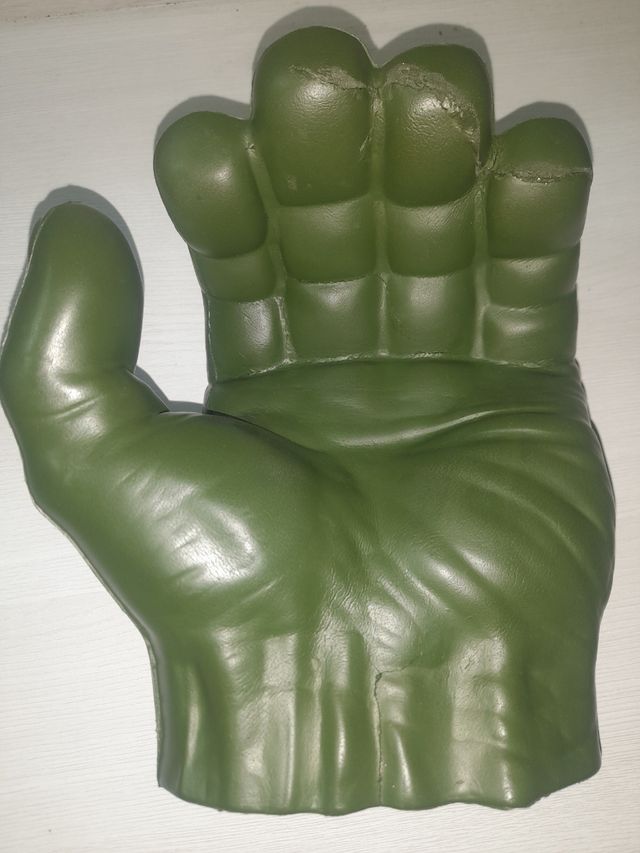 Puños Hulk