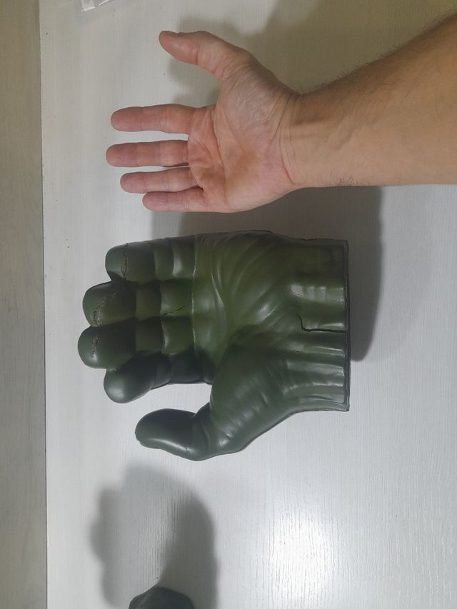 Puños Hulk