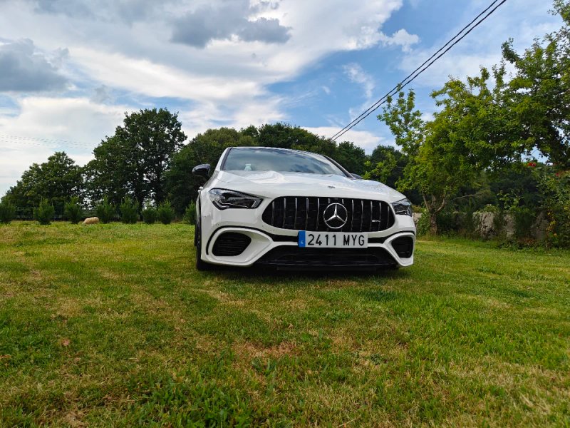Mercedes-Benz AMG CLA 45 S+ - foto 1