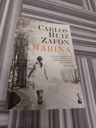 Marina (Spanish Edition)