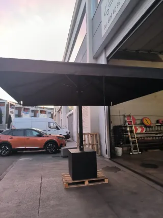 CARPA DE TERRAZA  BAR CON LEDS marca IASO