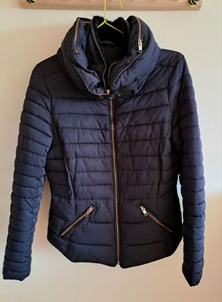 Chaqueta acolchada azul Zara TALLA M