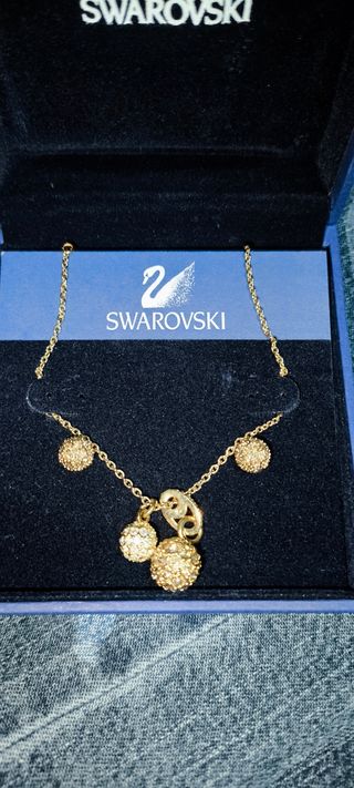 Pendientes y gargantilla swarovski 