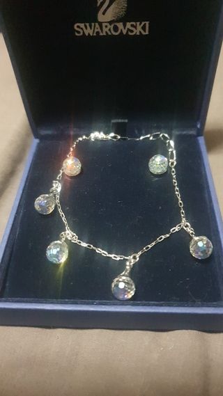 Conjunto pendientes y pulsera swarovski