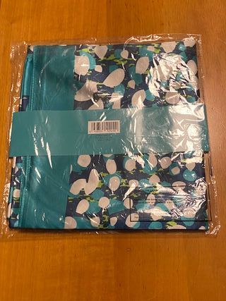 Pañuelo azul de Victorio & Lucchino