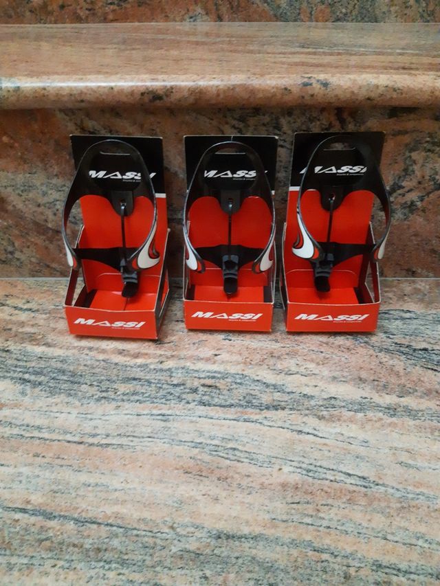 PORTABIDONES NUEVOS CARBONO MASSI.