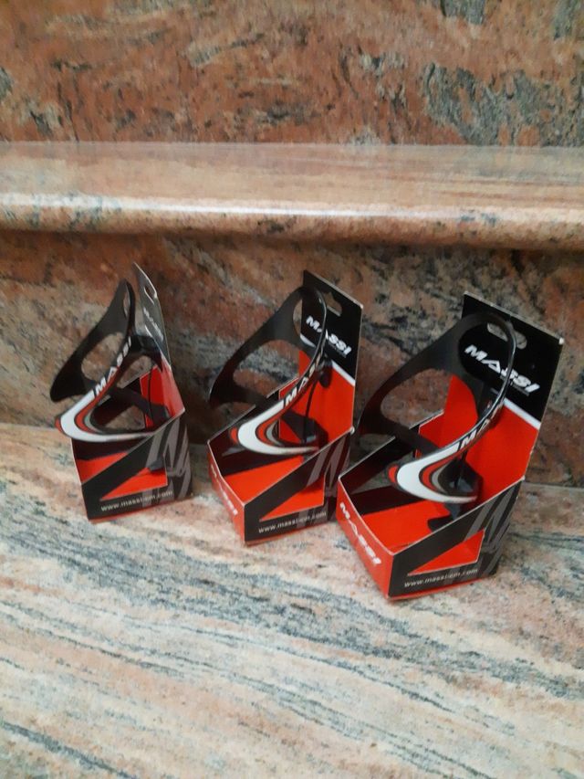 PORTABIDONES NUEVOS CARBONO MASSI.