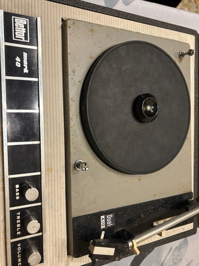 Tocadiscos vintage año 1970
