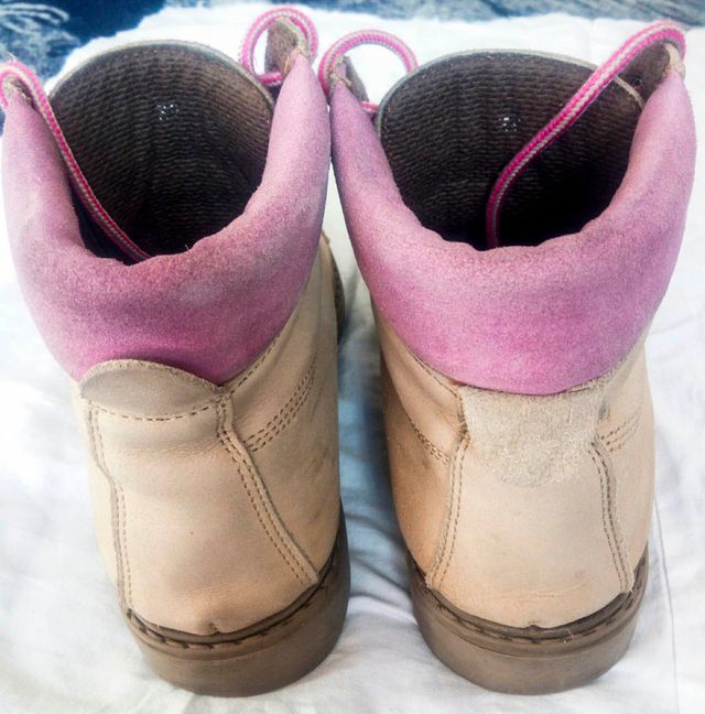 BOTAS WATER RESIST. + DESCUENTO + REGALO