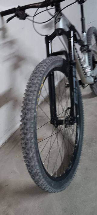 La Pierre Xrm 6.9 año 2022